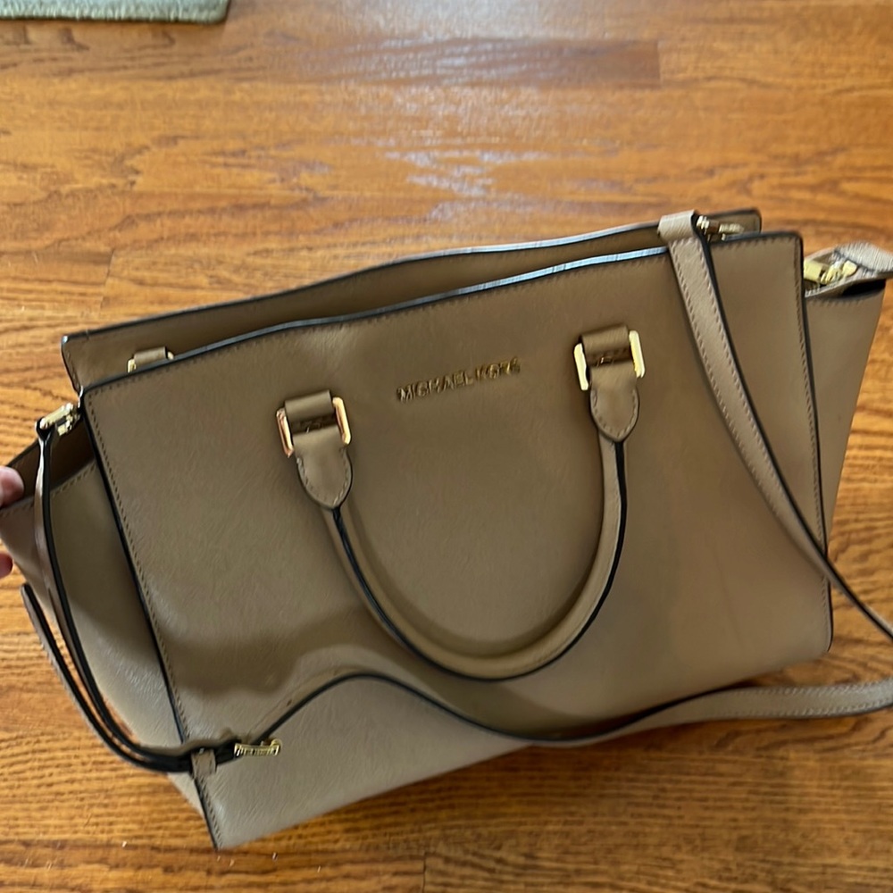 Michael Kors Tote